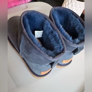 UGG Woman Navy Blue Boots